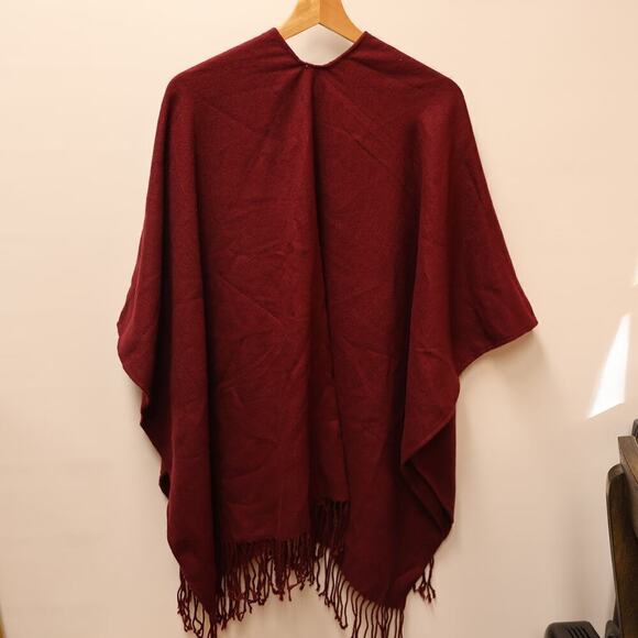 100 % Acrylic Cape Fringe Bottom Open Front Cranberry One Size - Picture 6 of 16